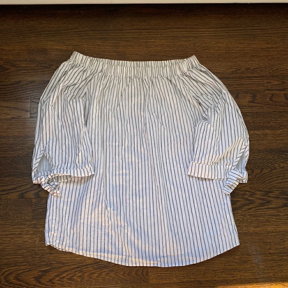 Per Se White & Black Off Shoulder Top - Size Small